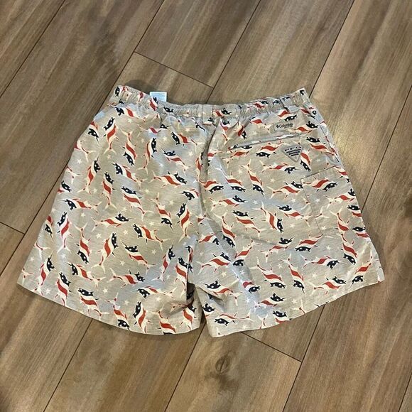 Columbia PFG Grey Casual Shorts Men Large Inseam 8” Bin H-4 - Picture 4 of 4